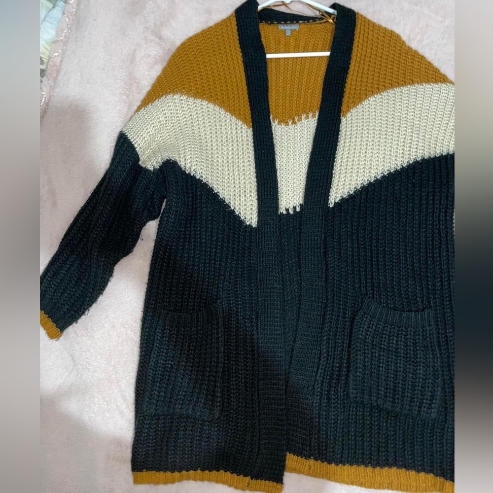 Women’s cardigan